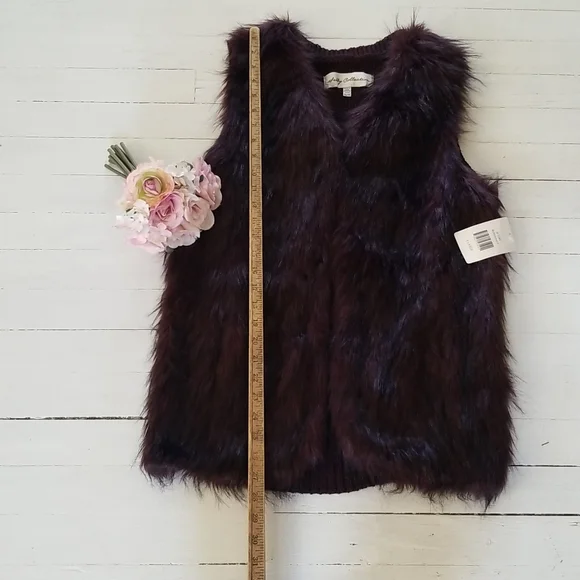 Sebby Collection - Picture 8 of 9